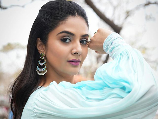 Gorgeous Clicks Of Sreemukhi